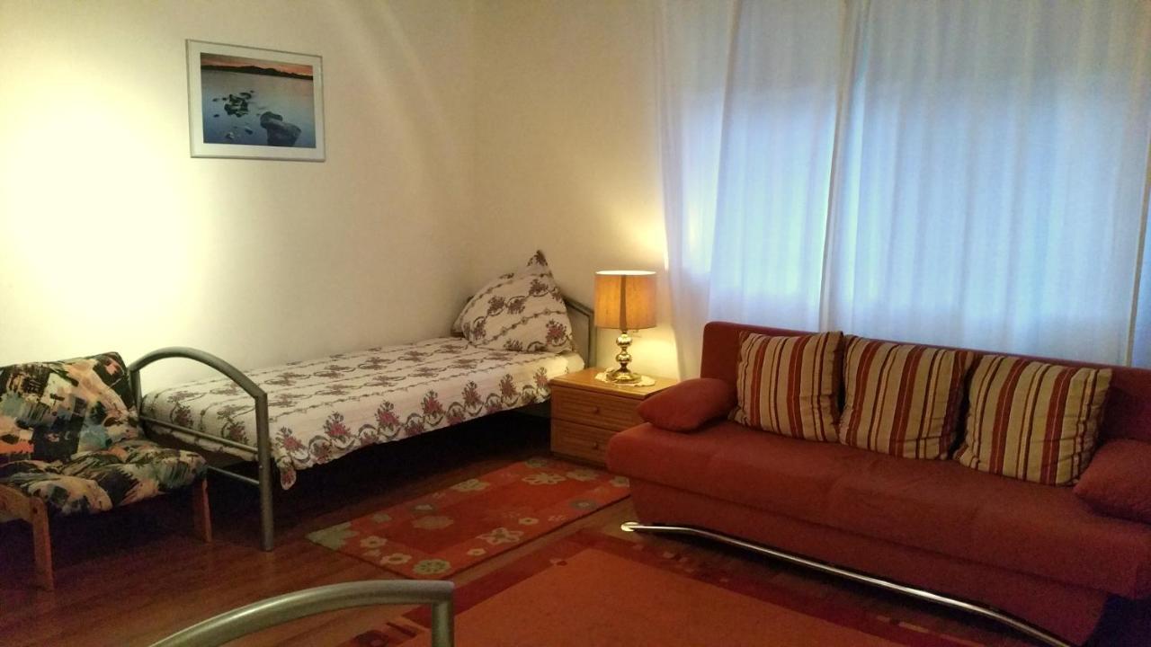 Ferienwohnung Am Rauenhuebel Voelklingen Ngoại thất bức ảnh